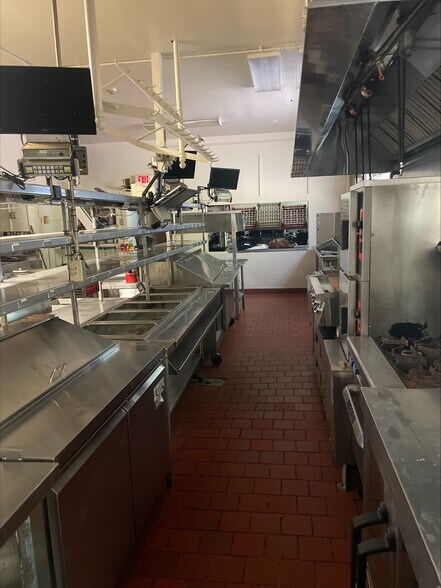 More Photos Of 2619 Hill Rd, Reading Restaurant For Sale