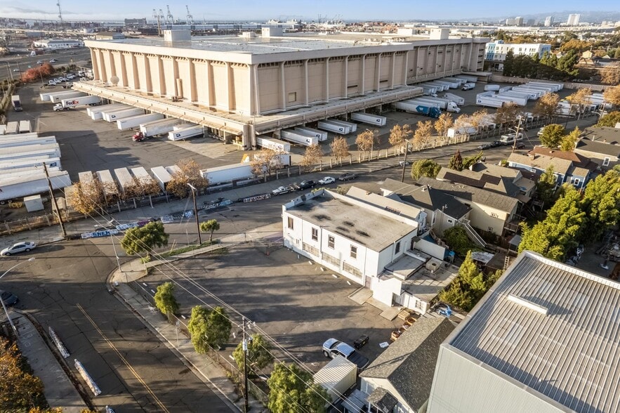 More Photos Of 310 Peralta St, Oakland Religious Facility For Sale