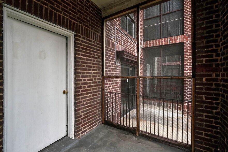 More Photos Of 2107-2111 Park Ave, Baltimore Apartments For Sale