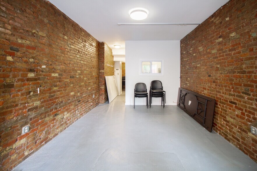 More Photos Of 235 Eldridge St, New York Apartments For Lease