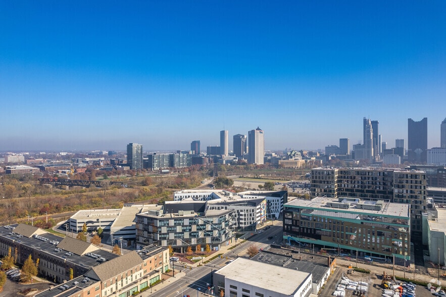 More Photos Of 500 W Broad St, Columbus Apartments For Lease