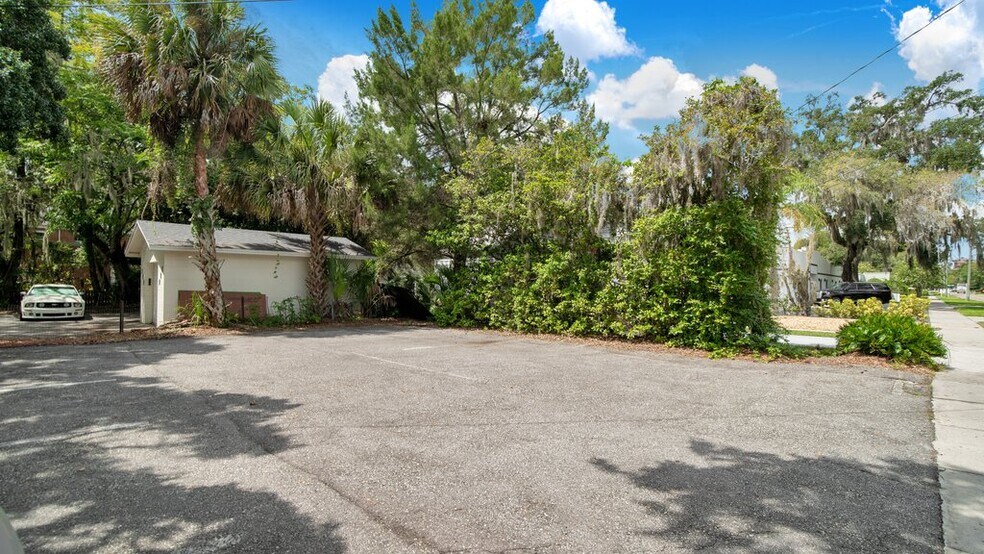 More Photos Of 230 E Marks St, Orlando Office Residential For Lease