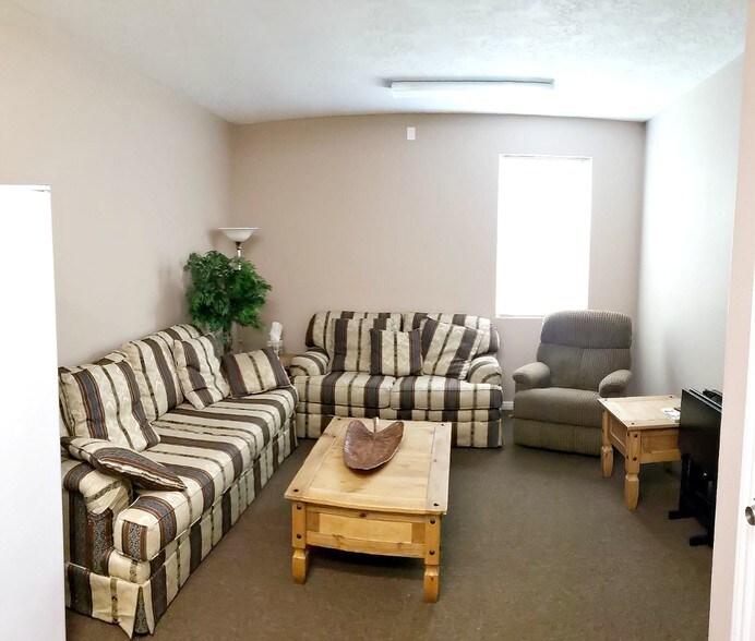 More Photos Of 32618 Tamina Rd, Magnolia Office Residential For Sale