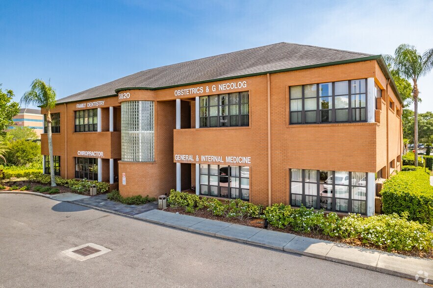Primary Photo Of 3820 Tampa Rd, Palm Harbor Medical For Lease