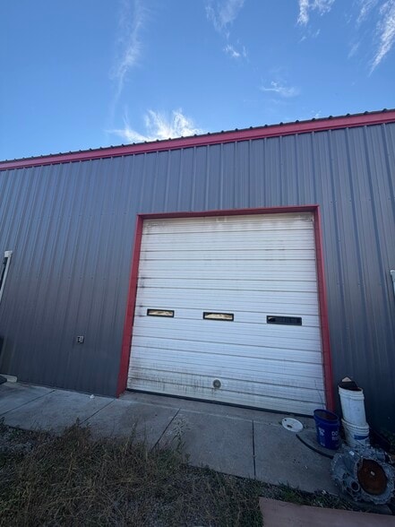 More Photos Of 10092 Chapman Hwy, Seymour Industrial For Sale