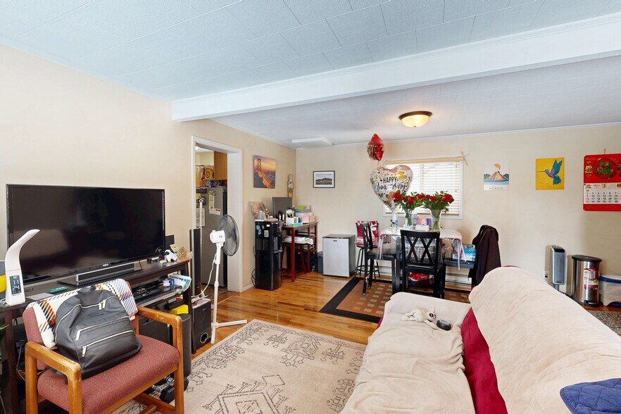 More Photos Of 110 S Willow St, Jackson Apartments For Sale