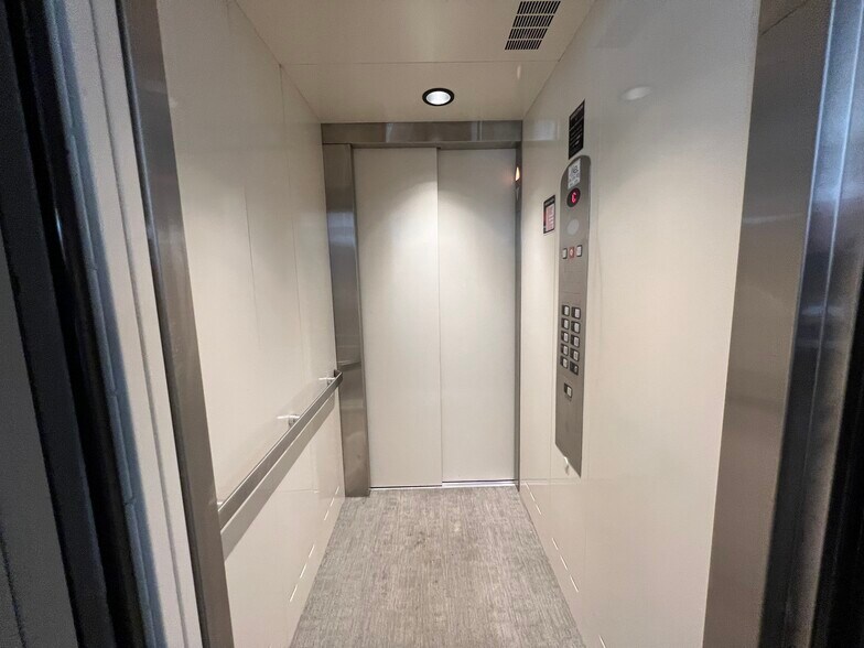 More Photos Of 51 W 4th Ave, Denver Office Residential For Sale