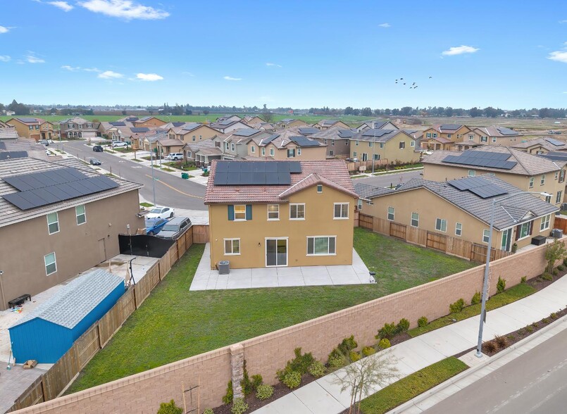More Photos Of 3600 Pride Way, Stockton Multifamily For Sale