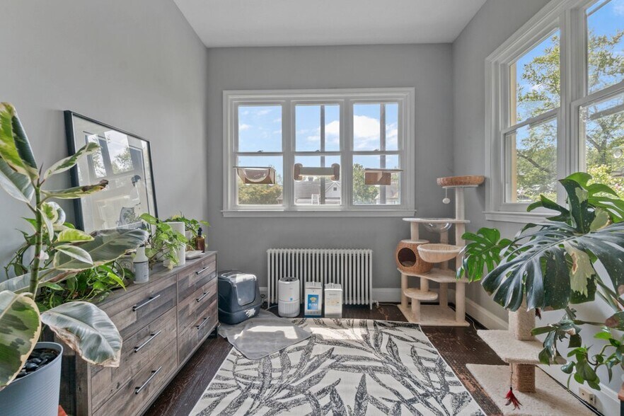More Photos Of 711 Gladstone Ave, Baltimore Apartments For Sale