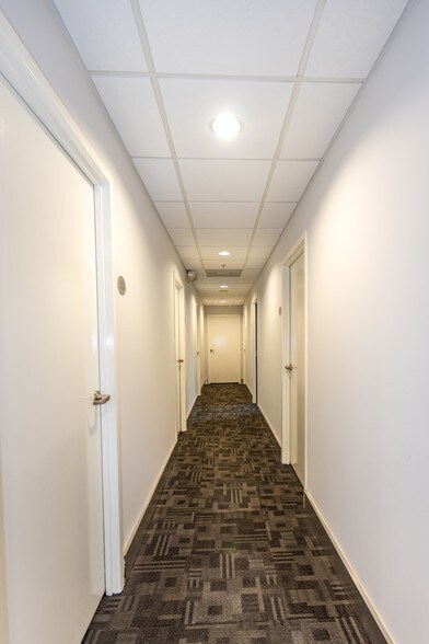 More Photos Of 1110 Brickell Ave, Miami Office For Lease