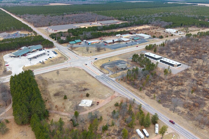 More Photos Of 1144 County Road D, Nekoosa General Retail For Sale