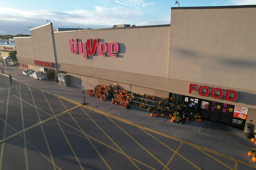 More Photos Of 2310-2560 4th St SW, Mason City Unknown For Lease