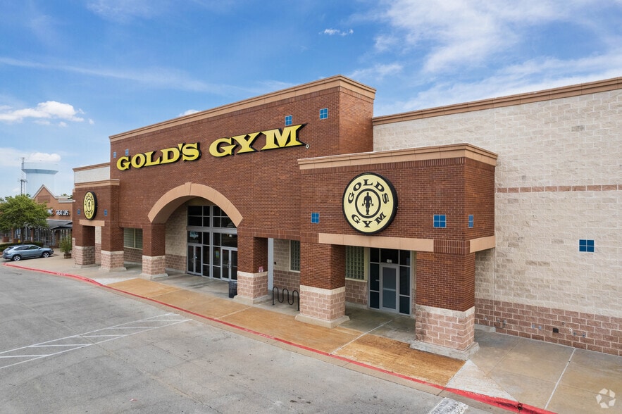 More Photos Of 13435 N Research Blvd, Austin General Retail For Lease