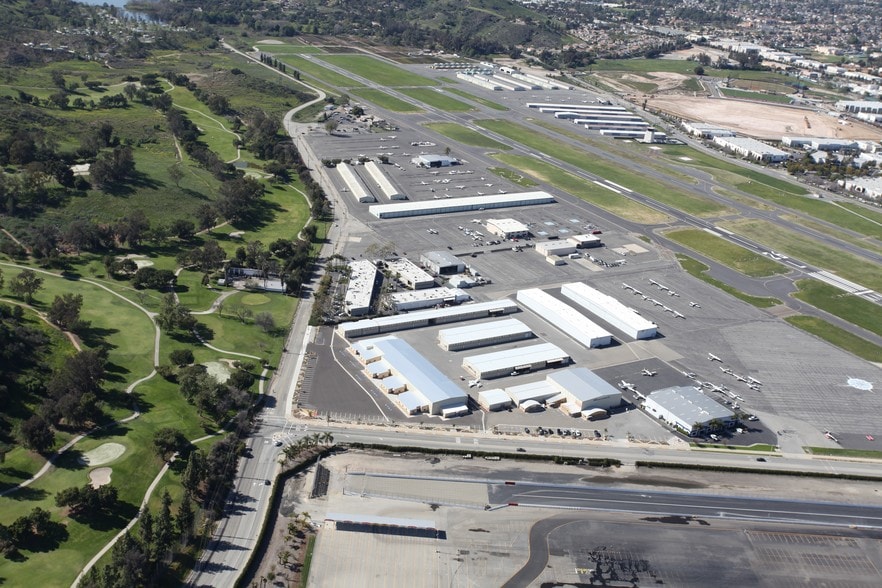 Primary Photo Of 1615 McKinley Ave, La Verne Airport For Lease