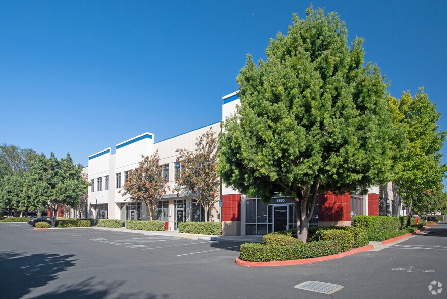 More Photos Of 1863-1885 Concourse Dr, San Jose Light Manufacturing For Lease