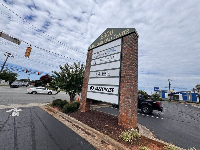 More Photos Of 2500 Battleground Ave, Greensboro Unknown For Lease