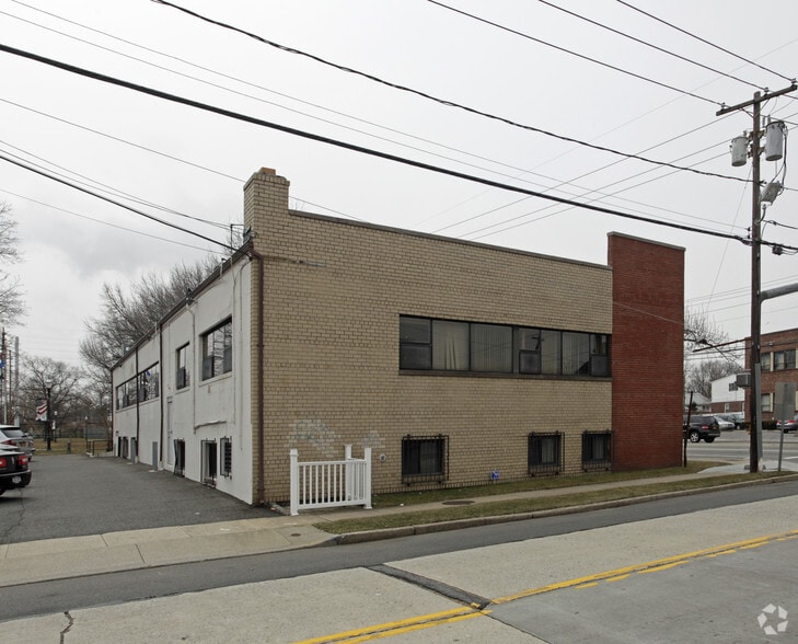 More Photos Of 107 S Central Ave, Valley Stream Medical For Sale