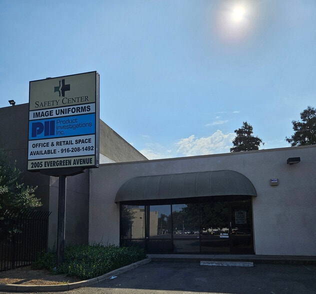 More Photos Of 2005 Evergreen Ave, Modesto Office For Lease