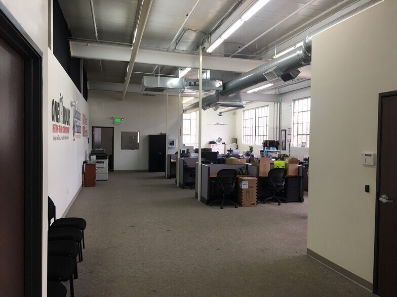More Photos Of 2555 S Santa Fe Dr, Denver Industrial For Lease