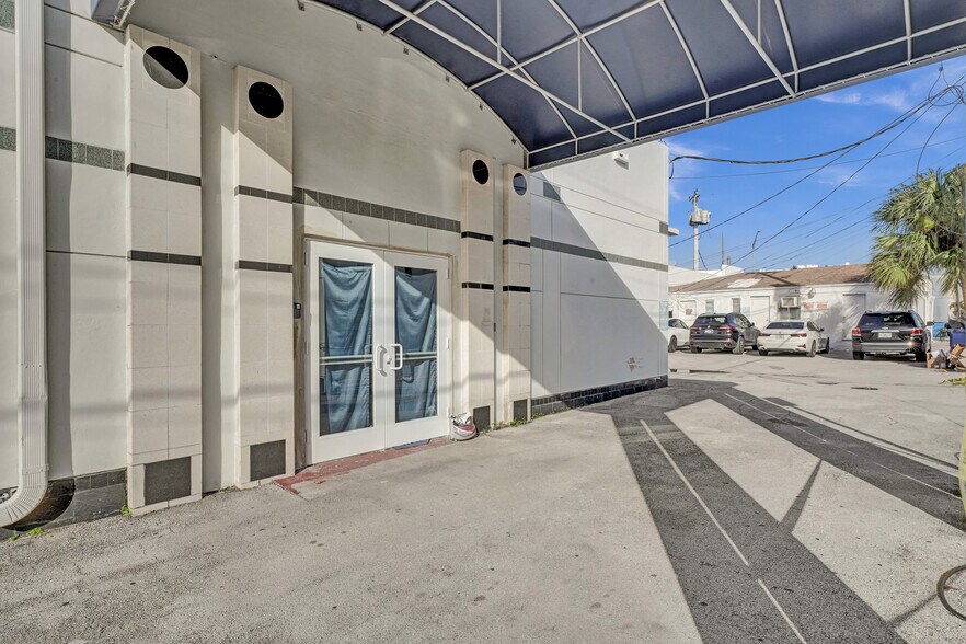 More Photos Of 700-710 71st St, Miami Beach Unknown For Lease