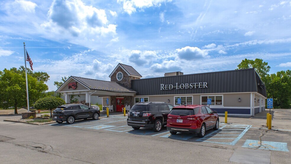 Primary Photo Of 223 W Mcgalliard Rd, Muncie Restaurant For Sale