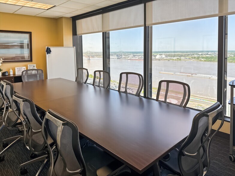More Photos Of 301 N Main St, Baton Rouge Coworking Space