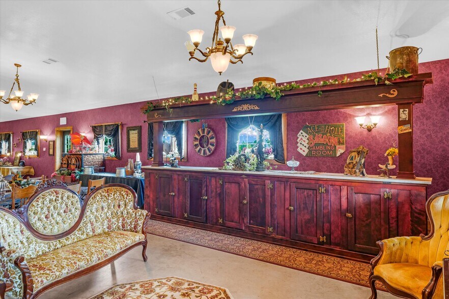 More Photos Of 1356 County Road 2900 N, Rantoul Specialty For Sale