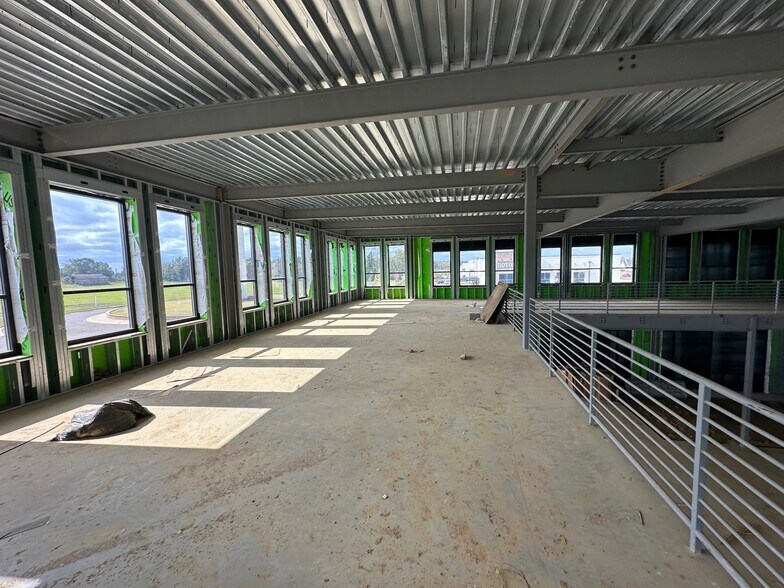 More Photos Of 6233 Getwell Rd N, Southaven Restaurant For Lease