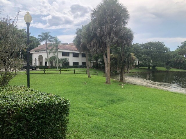 More Photos Of 685 Royal Palm Beach Blvd, Royal Palm Beach Medical For Sale