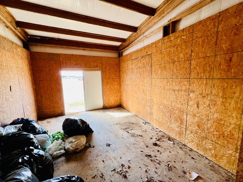 More Photos Of 420 Windance Rd, Baldwyn Light Manufacturing For Sale