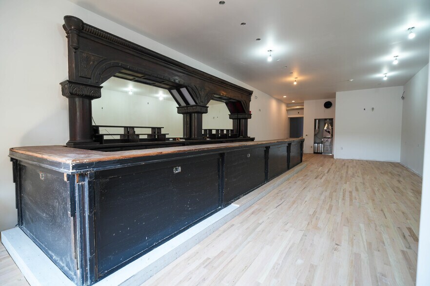 More Photos Of 609 Ann St, Homestead Storefront Retail Residential For Lease