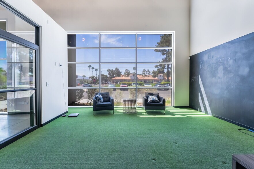 More Photos Of 2950 E Sunset Rd, Las Vegas Showroom For Sale