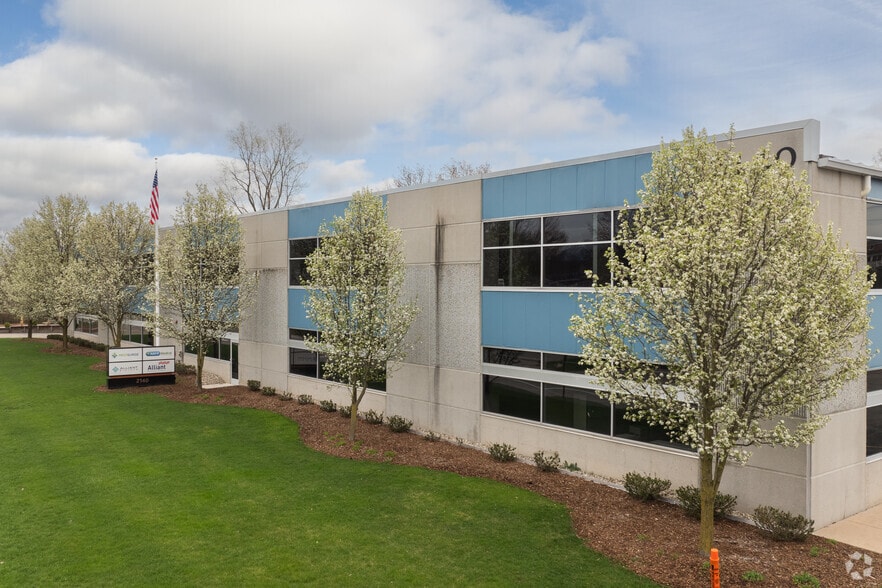 Primary Photo Of 2140 Oak Industrial Dr NE, Grand Rapids Manufacturing For Lease