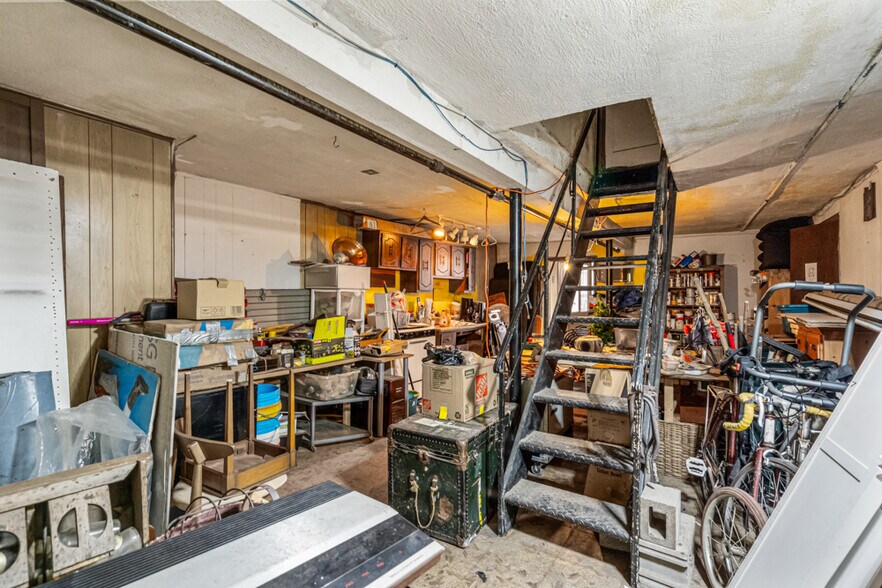 More Photos Of 656 Henry St, Brooklyn Apartments For Sale