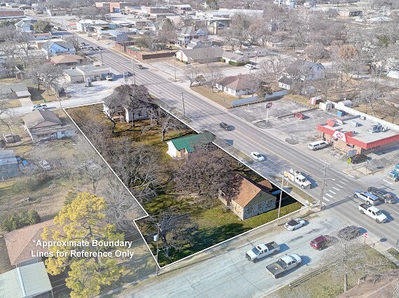 More Photos Of 400 S. Broad Street St, Saint Jo Land For Sale