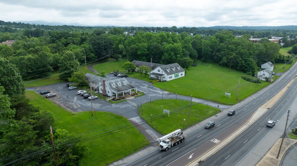 More Photos Of 843-861 Benjamin Franklin Hwy, Douglassville Land For Sale