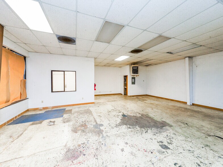 More Photos Of 532 NW 3rd St, Corvallis Freestanding For Lease