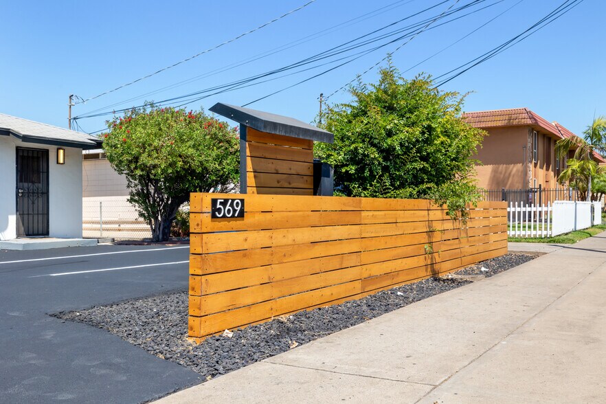 More Photos Of 569 Park Way, Chula Vista Apartments For Sale