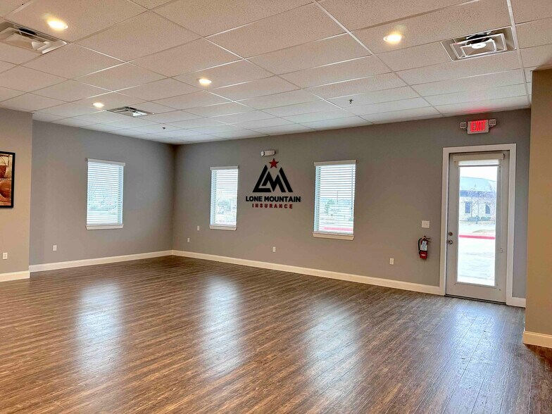 More Photos Of 255 W Lebanon, Frisco Medical For Lease