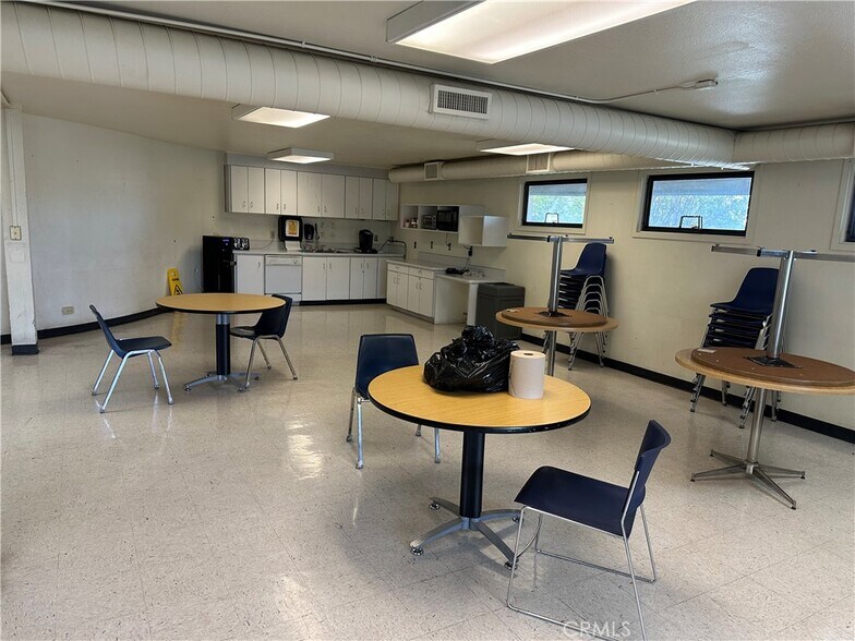 More Photos Of 1020 Marauder St, Chico Manufacturing For Sale
