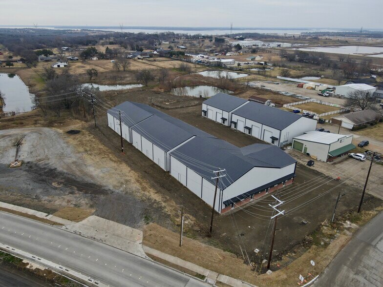 More Photos Of 510 Private Rd, Wylie Unknown For Lease