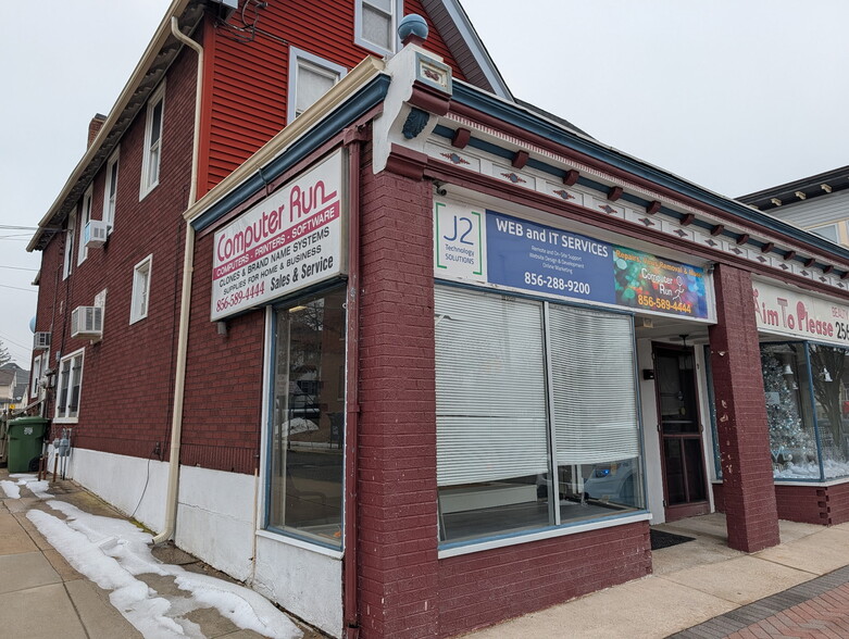 Primary Photo Of 11 N Broadway, Pitman Storefront Retail Residential For Lease