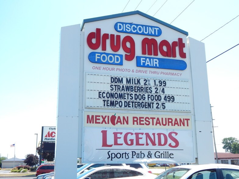 More Photos Of 1062 W McPherson Hwy, Clyde Unknown For Lease