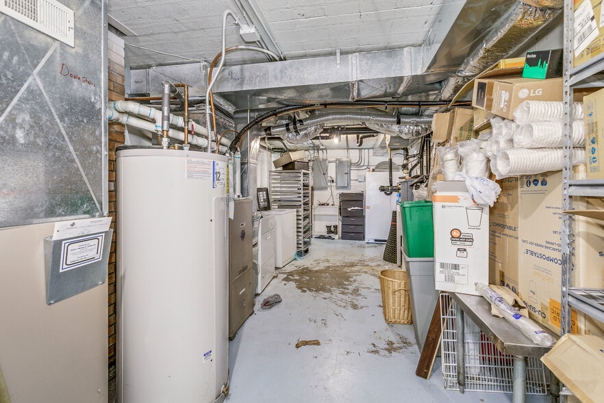 More Photos Of 1025 Southview Blvd, South Saint Paul Restaurant For Sale