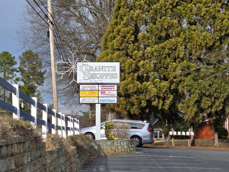 More Photos Of 304-314 N Salisbury Ave, Granite Quarry Storefront For Sale