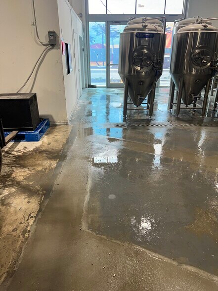 More Photos Of 205-209 NE 1st Ave, Hallandale Beach Flex For Sale