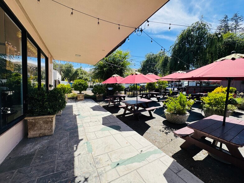 More Photos Of 115 Anza St, Fremont General Retail For Lease