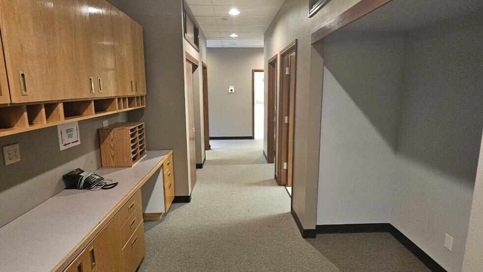 More Photos Of 1933 Belmont Loop, Woodland Office For Lease