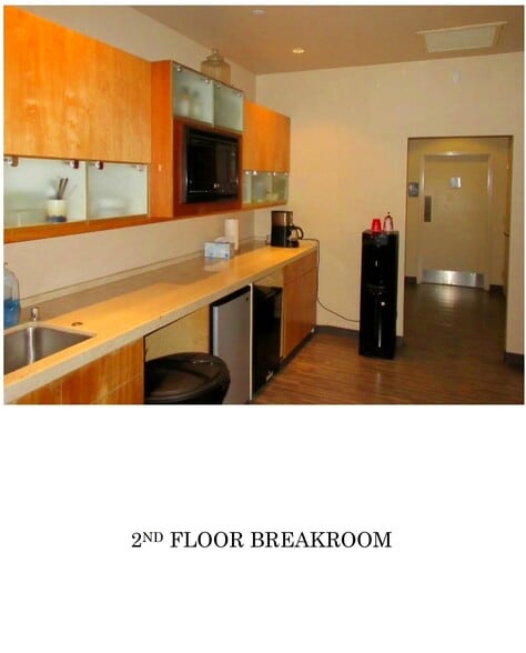 More Photos Of 9495 E San Salvador Dr, Scottsdale Medical For Lease