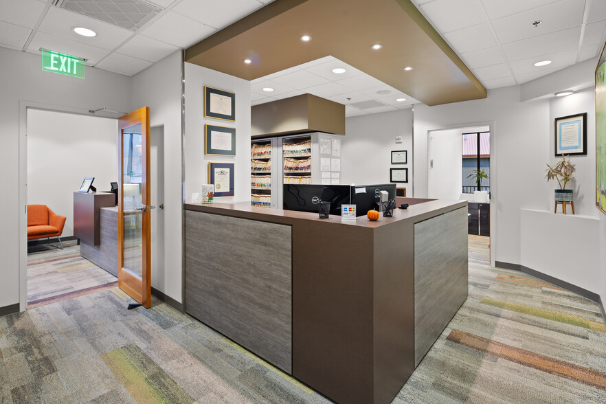 More Photos Of , Bainbridge Island Unknown For Sale